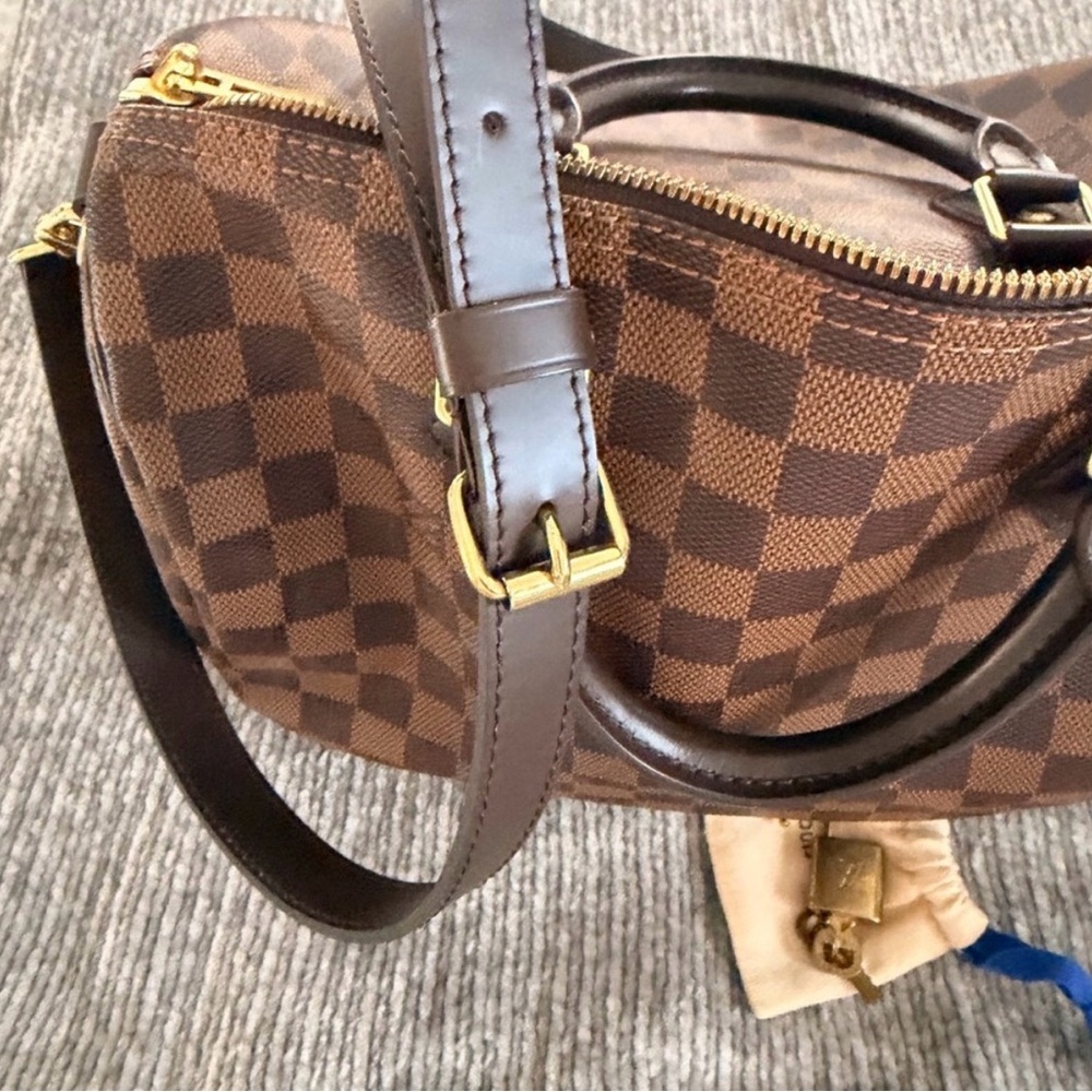 Authentic Louis Vuitton Checkered Satchel Damier Speedy 30 - Picture 3 of 10